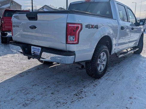 Used 2016 Ford F150 XLT image 12