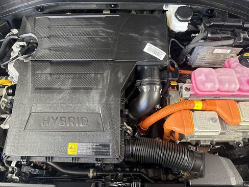 Used 2022 Hyundai Ioniq Limited image 32