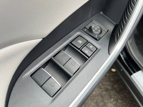 New 2025 Toyota RAV4 XLE image 34