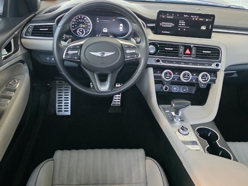 Used 2023 Genesis G70 2.0T w/ Sport Prestige Package RWD image 12