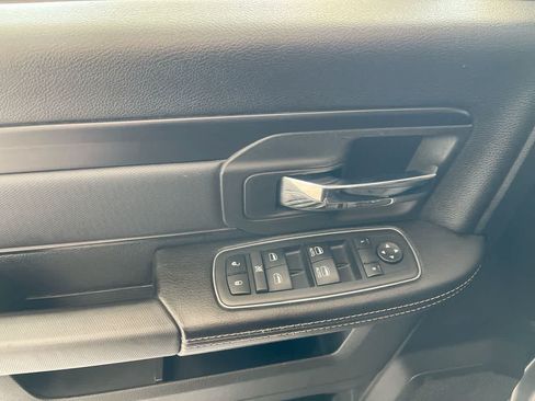 Used 2017 RAM 1500 Rebel AWD/4WD image 13