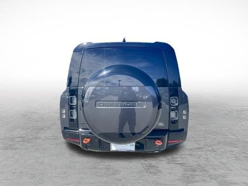 Used 2023 Land Rover Defender 130 X AWD/4WD image 6