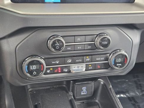 Certified 2025 Ford Bronco Outer Banks AWD/4WD image 24