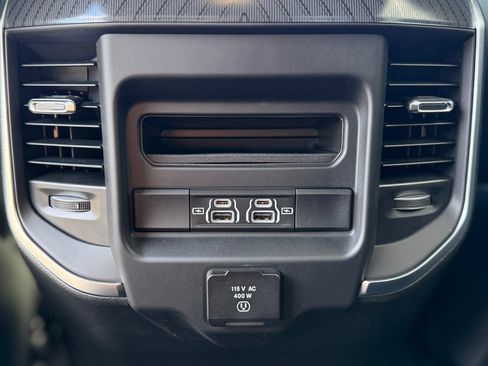 Used 2026 RAM 1500 Big Horn AWD/4WD image 9
