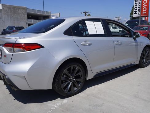 Certified 2025 Toyota Corolla SE FWD image 7