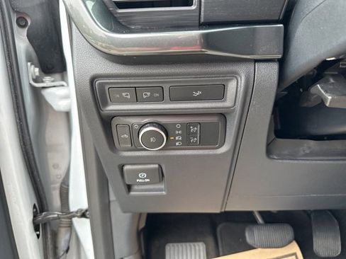 Used 2022 Ford F150 XLT w/ Equipment Group 302A High image 18