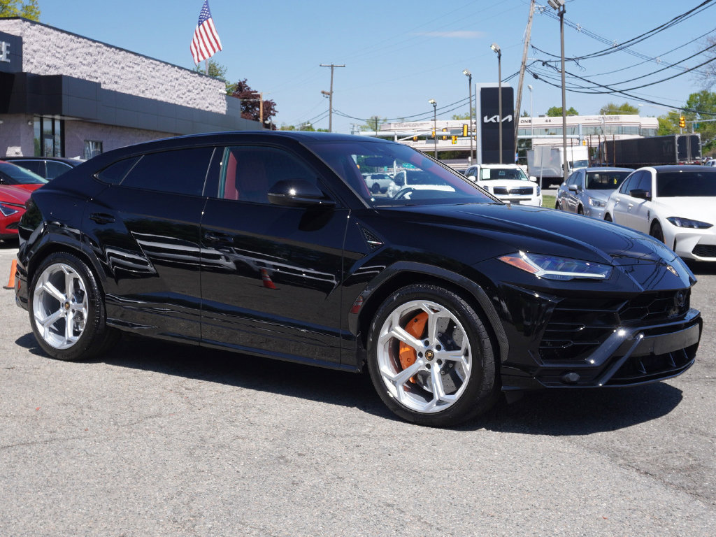 Used 2022 Lamborghini Urus AWD/4WD image 65