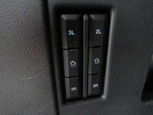 Used 2023 Ford Expedition Max Platinum image 15