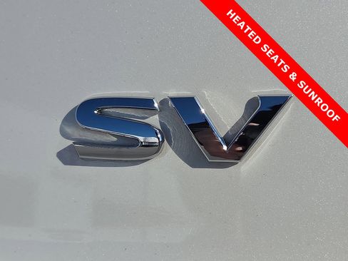 Used 2023 Nissan Rogue SV w/ SV Premium B Package image 8