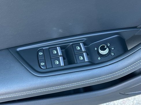 Used 2023 Audi A4 2.0T Premium Plus image 12