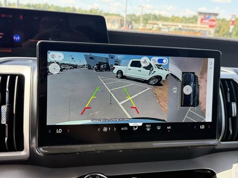 New 2025 Ford Expedition Max Active image 28