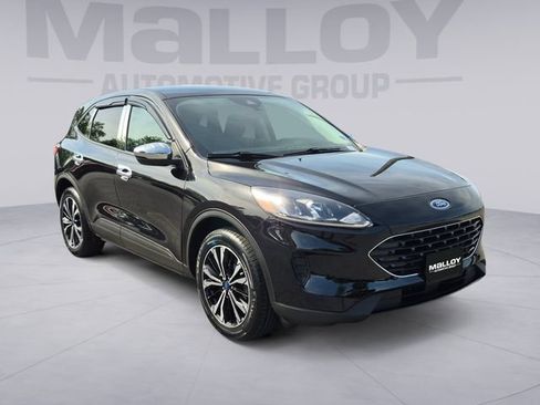 Used 2022 Ford Escape SE w/ SE Sport Appearance Package AWD/4WD image 7