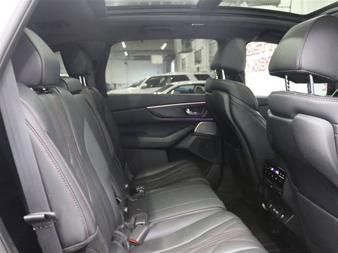 Used 2023 Acura MDX Type S AWD/4WD image 26