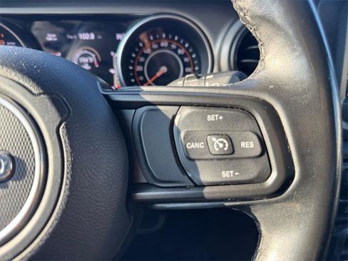 Used 2020 Jeep Wrangler Sport image 22