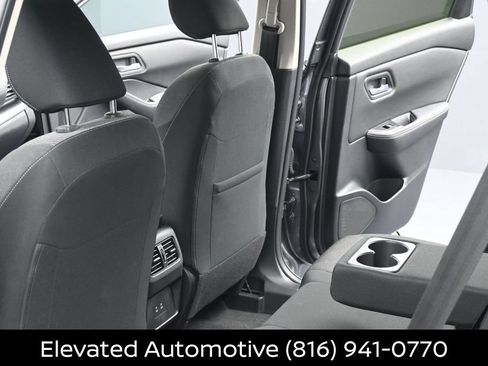 Certified 2026 Nissan Rogue SV AWD/4WD image 17