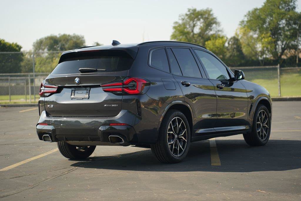 Used 2023 BMW X3 xDrive30i w/ M Sport Package AWD/4WD image 5