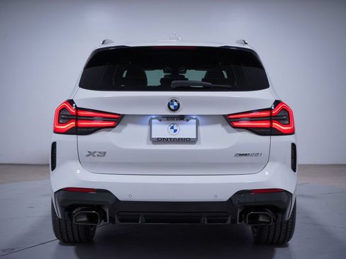Used 2024 BMW X3 sDrive30i w/ Premium Package RWD image 5