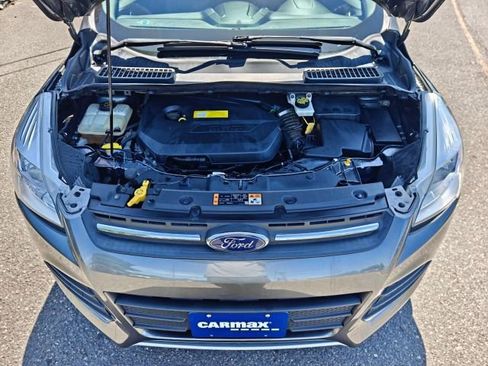 Used 2016 Ford Escape SE AWD/4WD image 43
