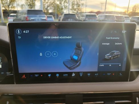 Certified 2024 Lincoln Corsair AWD w/ Equipment Group 101A image 15