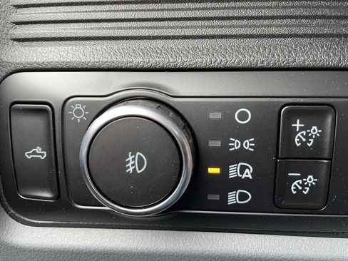 New 2026 Ford F250 XL w/ XL Chrome Package image 17