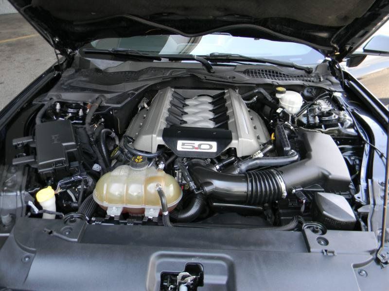 Used 2016 Ford Mustang GT Premium RWD image 22