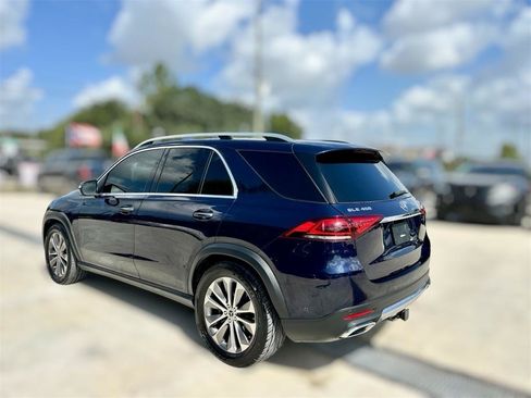 Used 2022 Mercedes-Benz GLE 450 4MATIC w/ Premium Package image 4