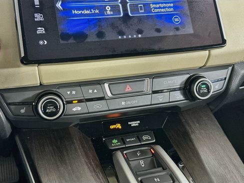 Used 2018 Honda Clarity Plug-In Hybrid image 22