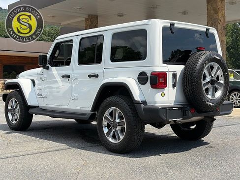 Used 2021 Jeep Wrangler Unlimited Sahara AWD/4WD image 4