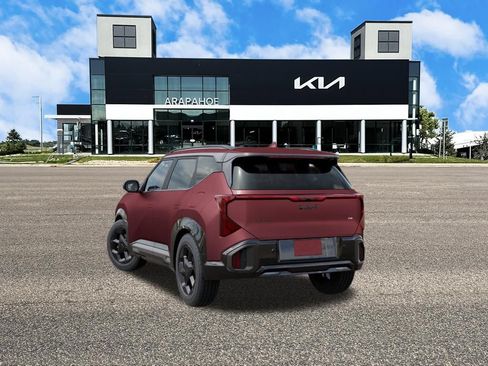 New 2027 Kia Seltos X-Line S w/ X-Line S Premium Package AWD/4WD image 4