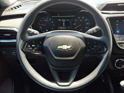 Used 2023 Chevrolet TrailBlazer LT w/ Convenience Package AWD/4WD image 19