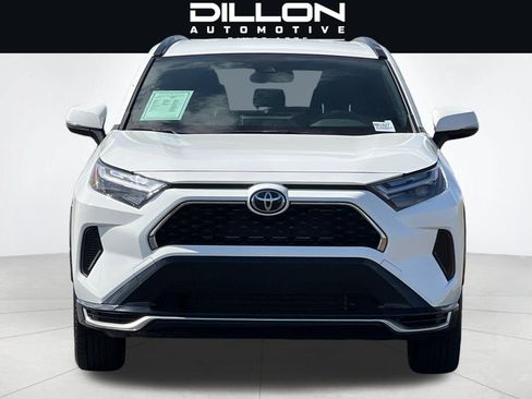 Used 2025 Toyota RAV4 SE AWD/4WD image 9