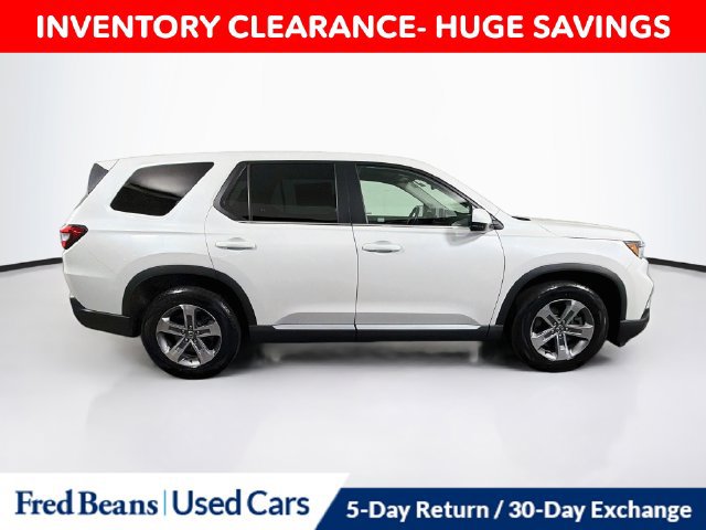 Used 2024 Honda Pilot EX-L image 11
