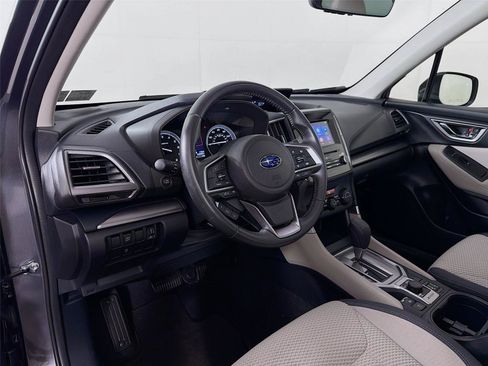 Used 2023 Subaru Forester Premium AWD/4WD image 9
