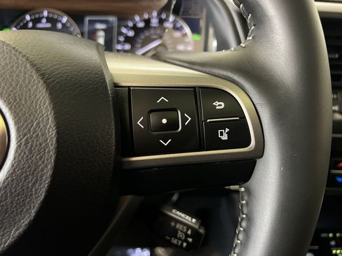 Used 2016 Lexus RX 350 AWD w/ Premium Package image 34