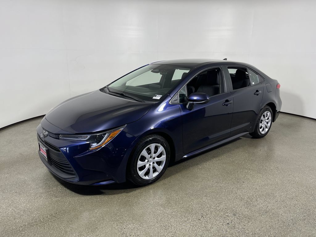 Used 2024 Toyota Corolla LE FWD image 7