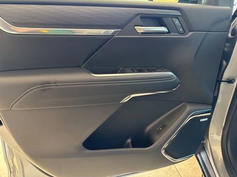 New 2026 GMC Acadia Elevation w/ LPO, Floor Liner Package image 12