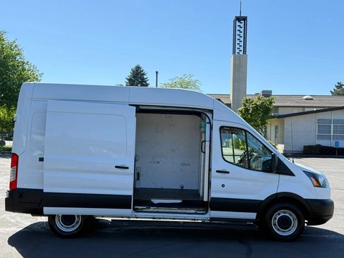 Used 2019 Ford Transit 250 148 High Roof RWD image 24
