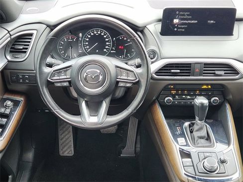 Used 2022 MAZDA CX-9 Signature image 16