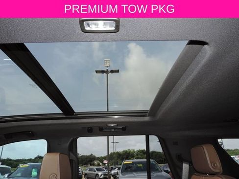 Used 2026 Chevrolet Tahoe High Country RWD image 17