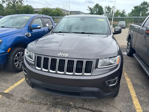 Used 2014 Jeep Grand Cherokee Laredo w/ 18" Wheel & 8.4" Radio Group AWD/4WD image 22