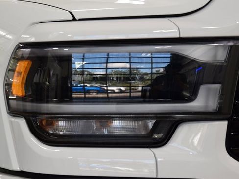 Used 2024 RAM 2500 Laramie w/ Night Edition image 10