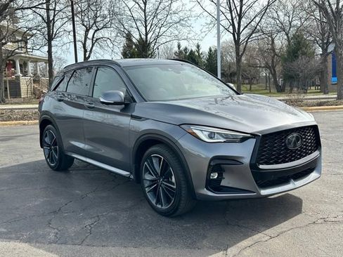 Used 2025 INFINITI QX50 Sport AWD/4WD image 3