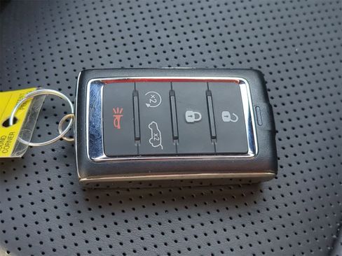 Used 2023 Jeep Grand Cherokee L Summit image 41