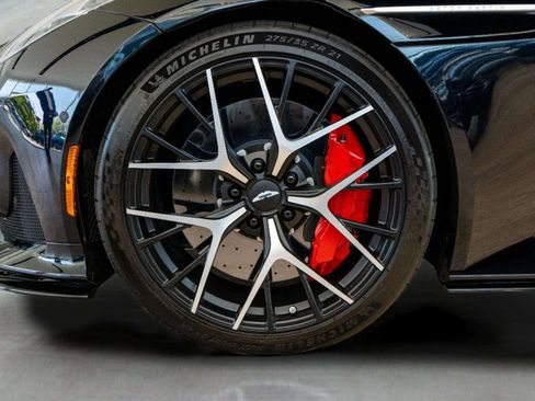 Used 2024 Aston Martin DB12 Convertible RWD image 16