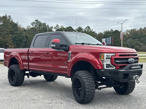 Used 2021 Ford F250 Lariat w/ Lariat Ultimate Package image 3