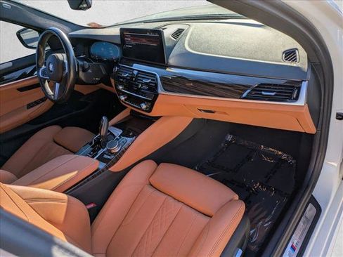 Certified 2023 BMW 530i w/ M Sport Package image 21