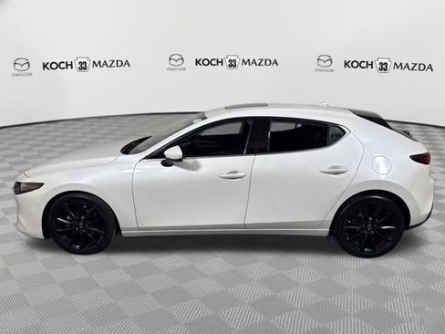 Used 2019 MAZDA MAZDA3 AWD Hatchback w/ Premium Pkg image 4