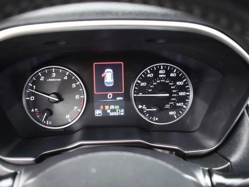 Used 2023 Subaru Outback Limited image 32