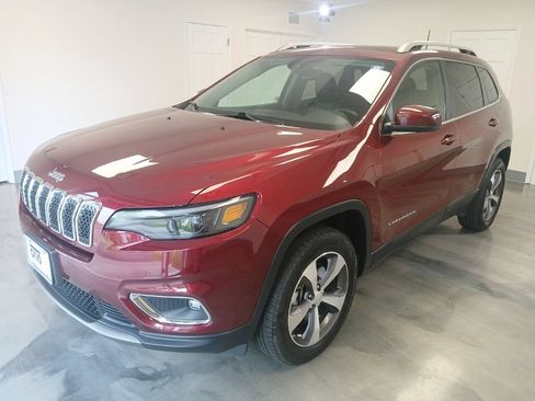Used 2021 Jeep Cherokee Limited AWD/4WD image 5