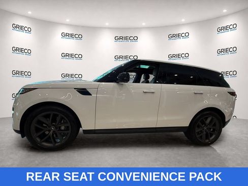 Used 2024 Land Rover Range Rover Sport SE AWD/4WD image 4